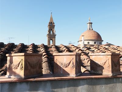Serie di Tre Vasi a Cassetta in Terra di Galestro