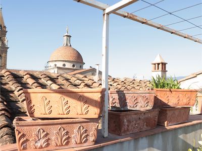 Assortimento di Vasi a Cassetta in Terracotta
