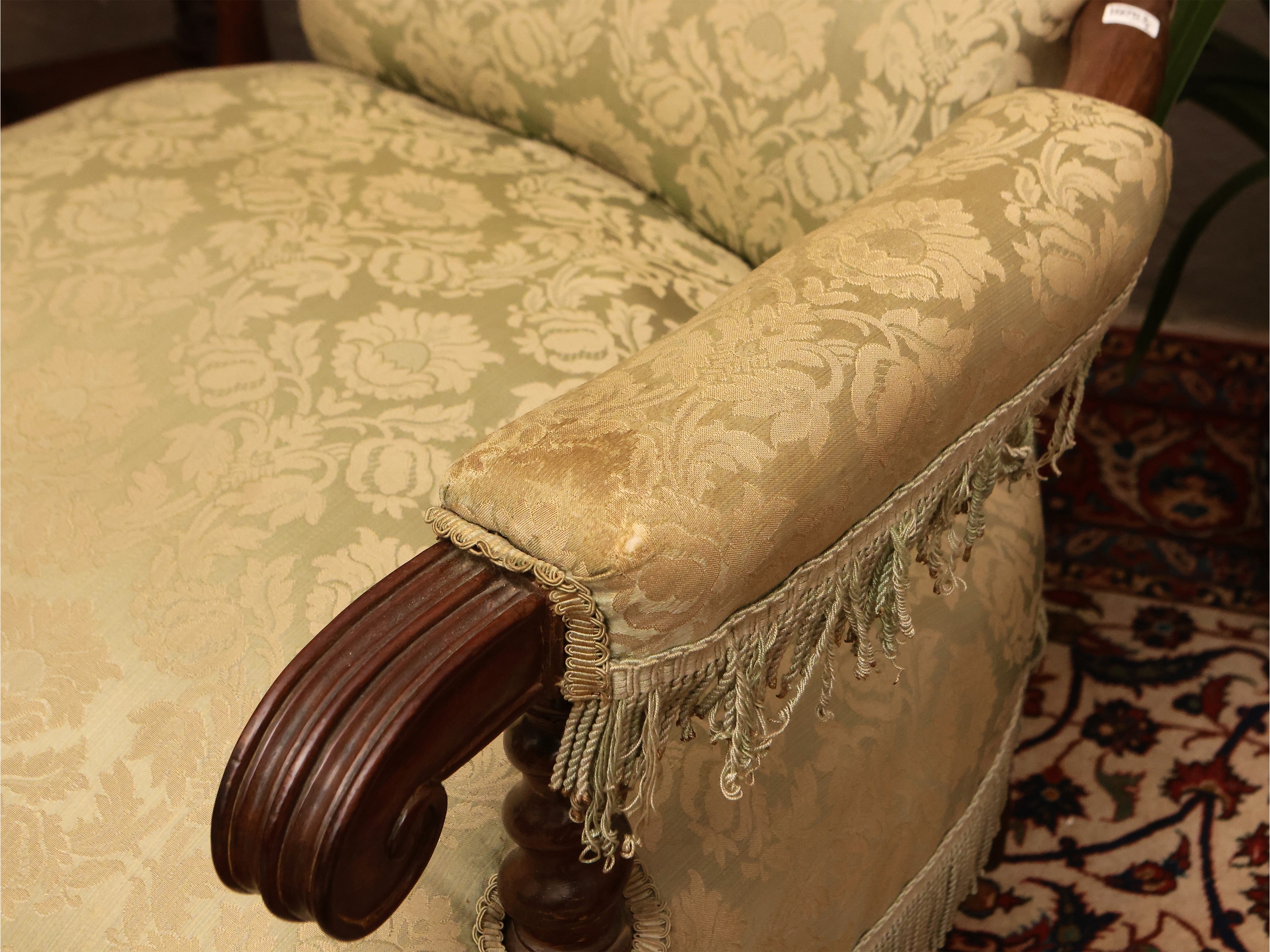 Coppia di poltrone in mogano