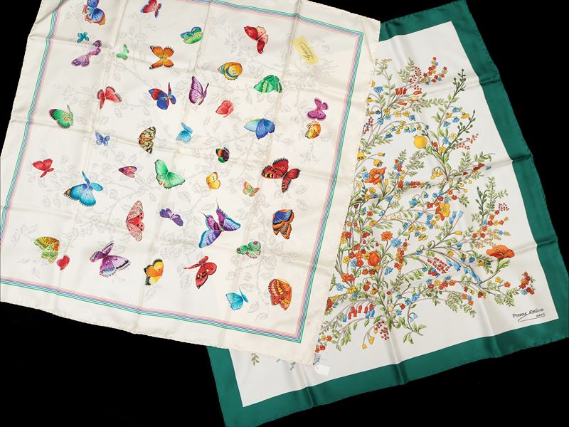 Gucci/Pierre Cardin, Due foulard in seta