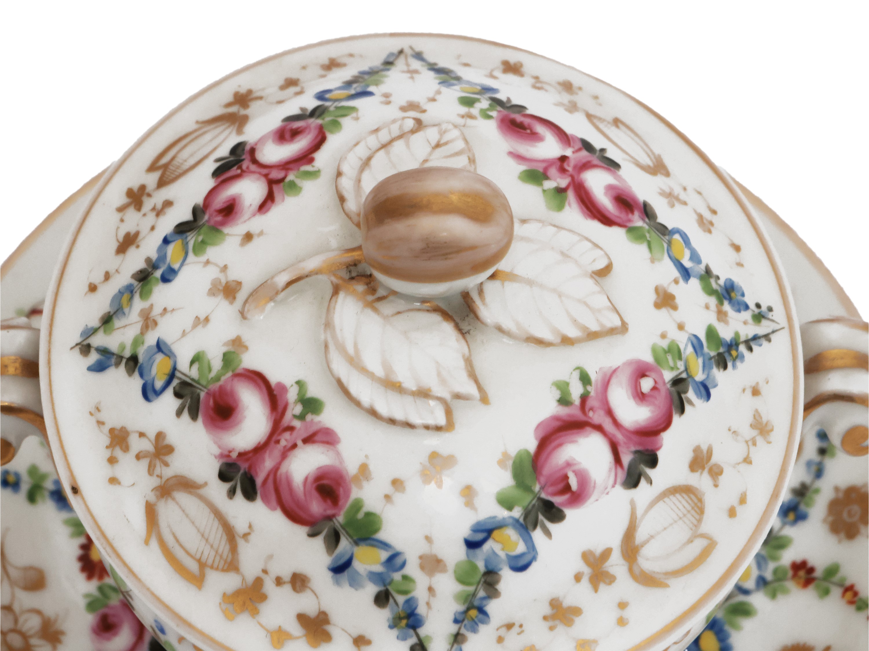 Tazza da puerpera in porcellana con piattino, prima metà del XIX secolo