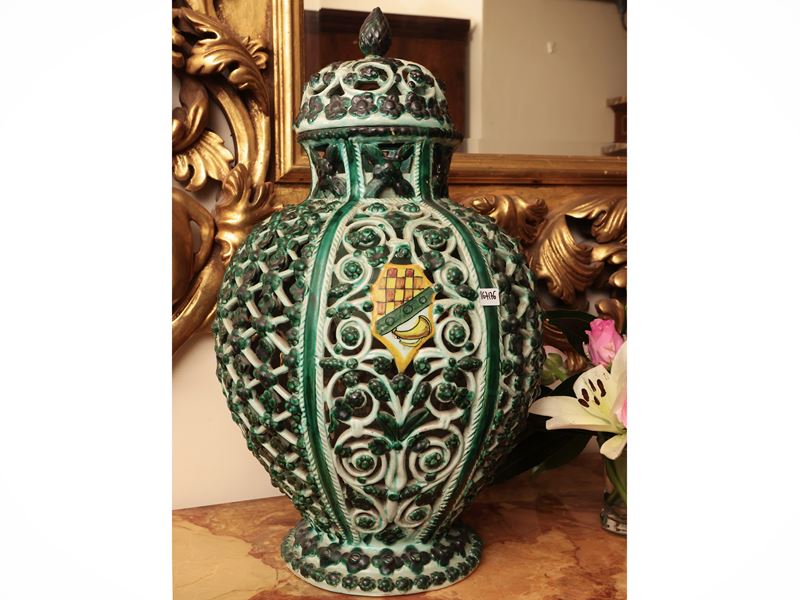 Grande Vaso a Potiche in Terracotta Smaltata