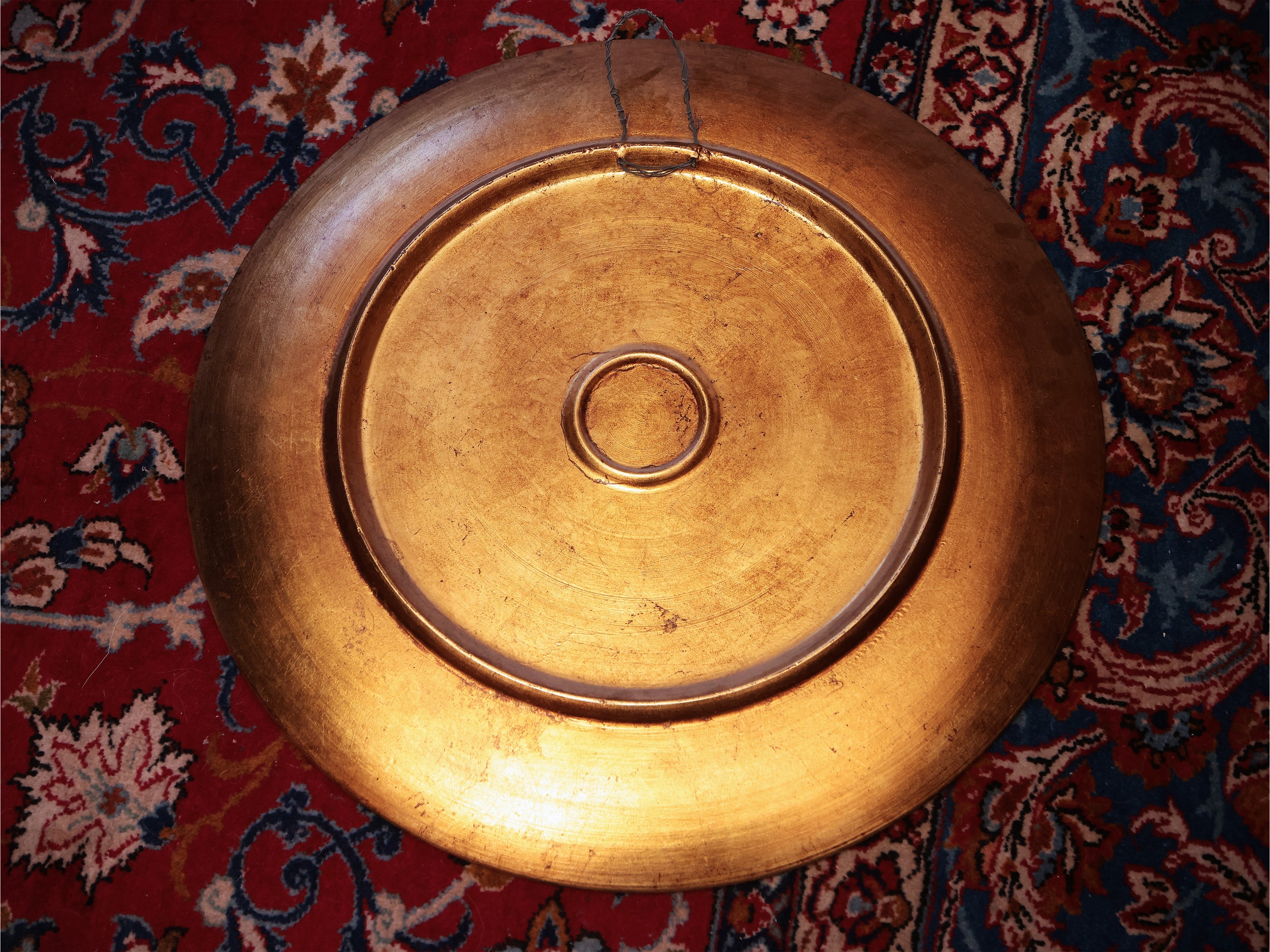 Piatto da Parata Dipinto in Terracotta Smaltata