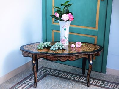 Tavolino Basso in Legno Ebanizzato in Stile Boulle
