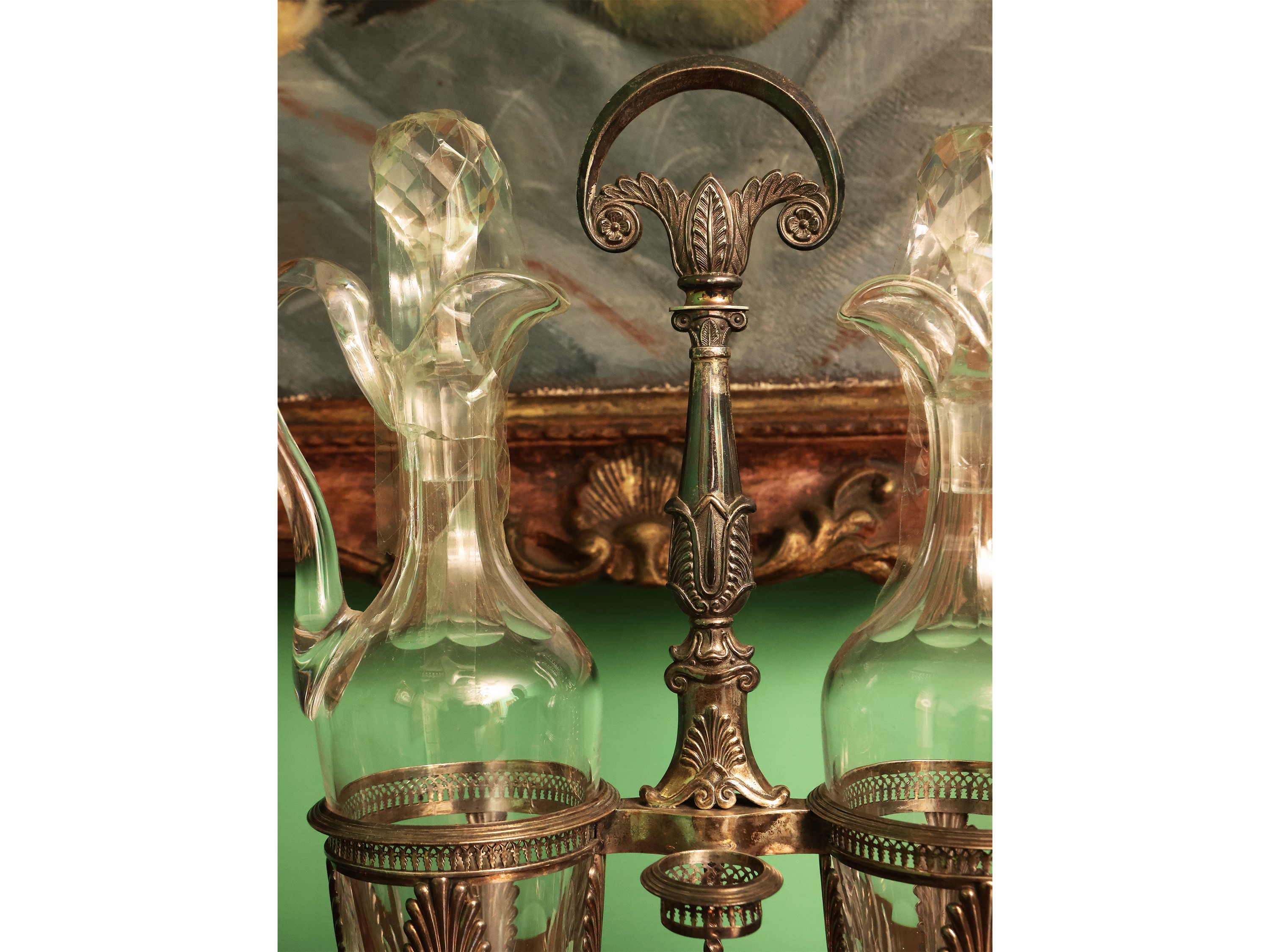 Oliera in argento, Francia XIX secolo, altezza cm 32