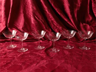 Baccarat, Serie di sei coppe da champagne in cristallo, altezza 11 cm