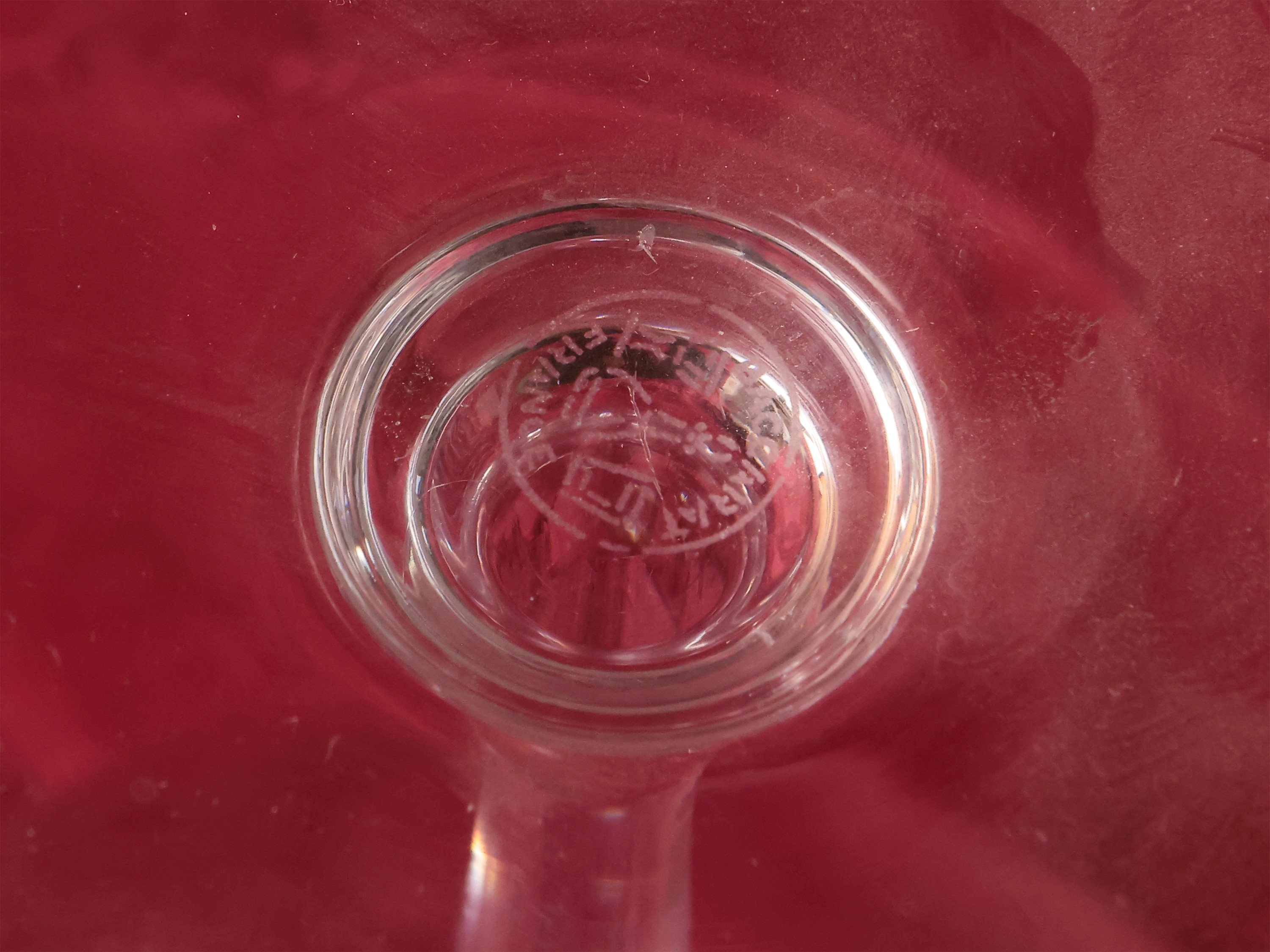 Baccarat, Serie di sei coppe da champagne in cristallo, altezza 11 cm