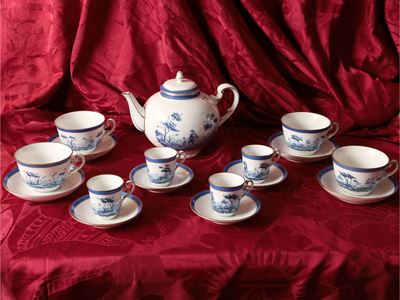 Richard Ginori, Servizio da tè e caffè in porcellana, Paesaggi con pastori, XX secolo