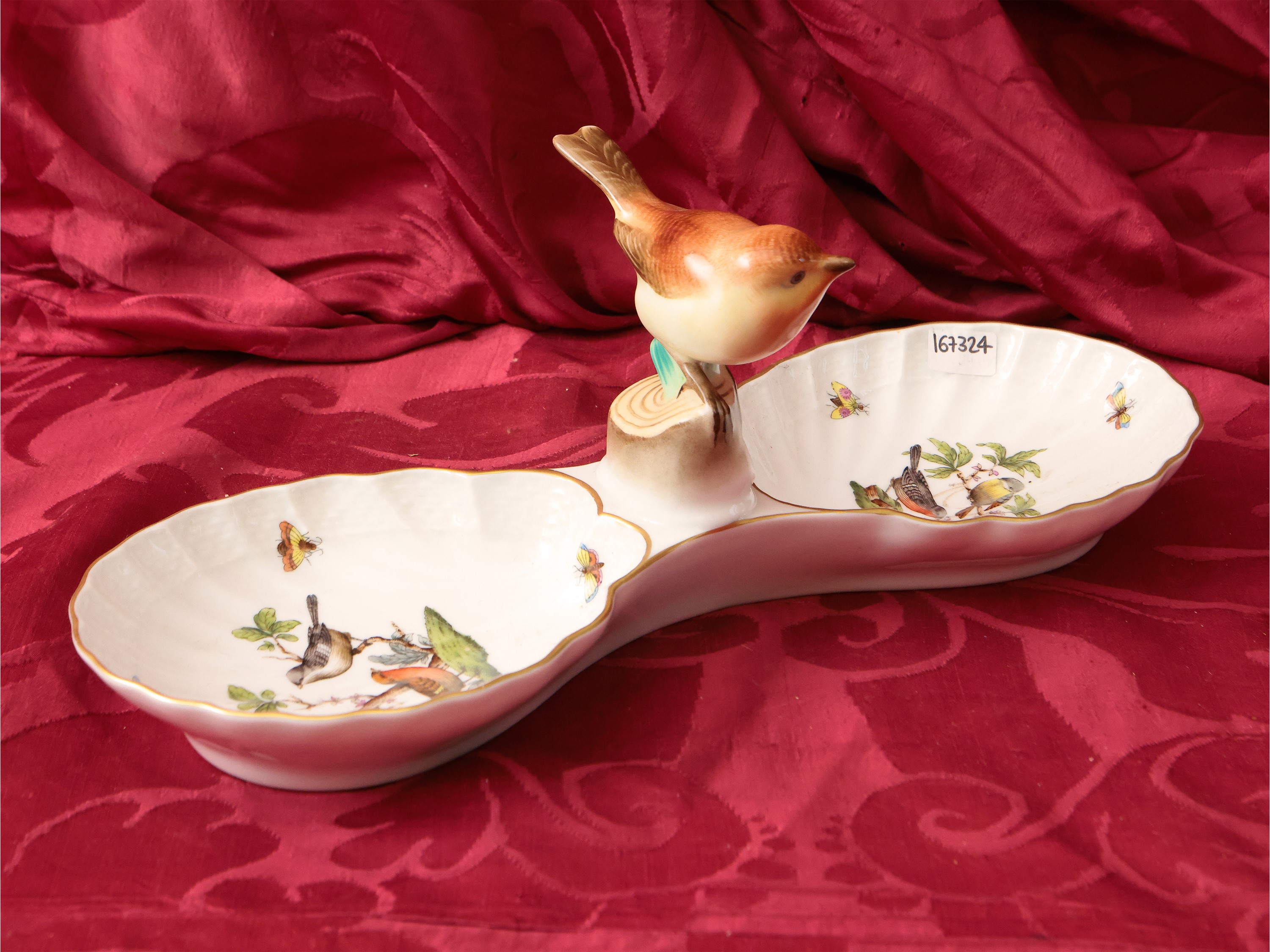 Herend, Antipastiera in porcellana con decorazioni avicole e botaniche