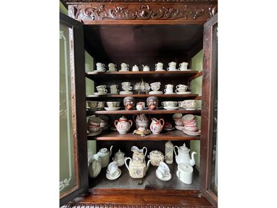 Assortimento di porcellane da collezione, inclusi elementi Ginori e Cinesi del XIX/XX secolo