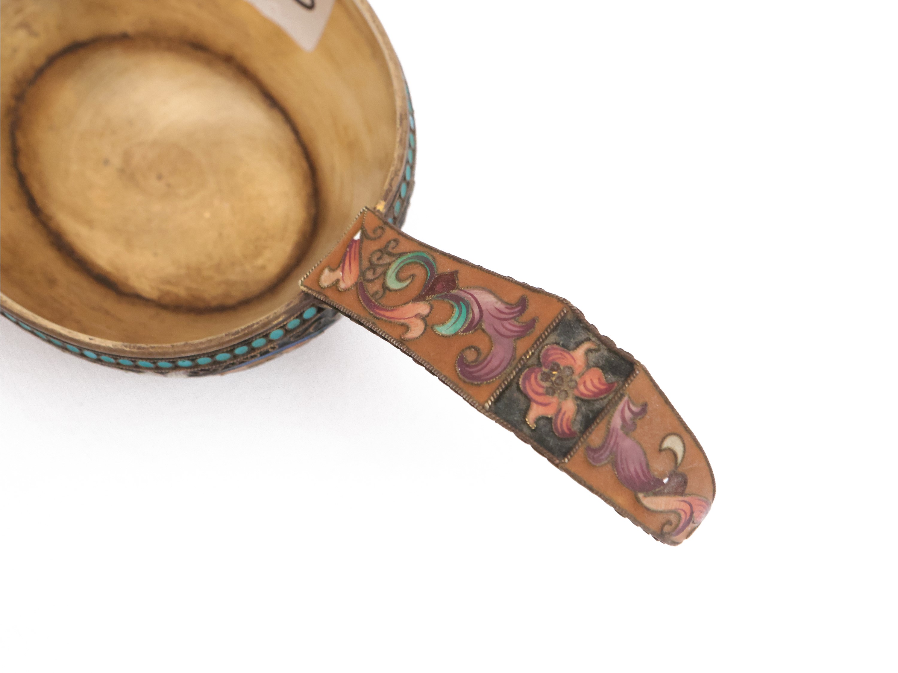 Piccolo kovsh in argento vermeil e smalti cloisonné, San Pietroburgo, 1882-1899