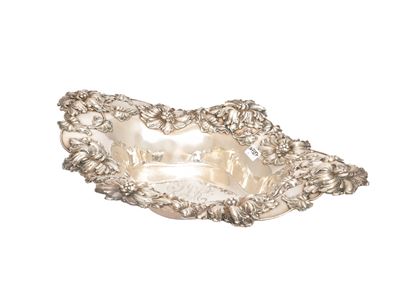 Shereve & Company, Cetrotavola Art Nouveau in argento, San Francisco, inizio del XX secolo