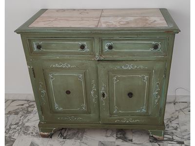 Piccola Credenza in Legno Laccato Verde Salvia