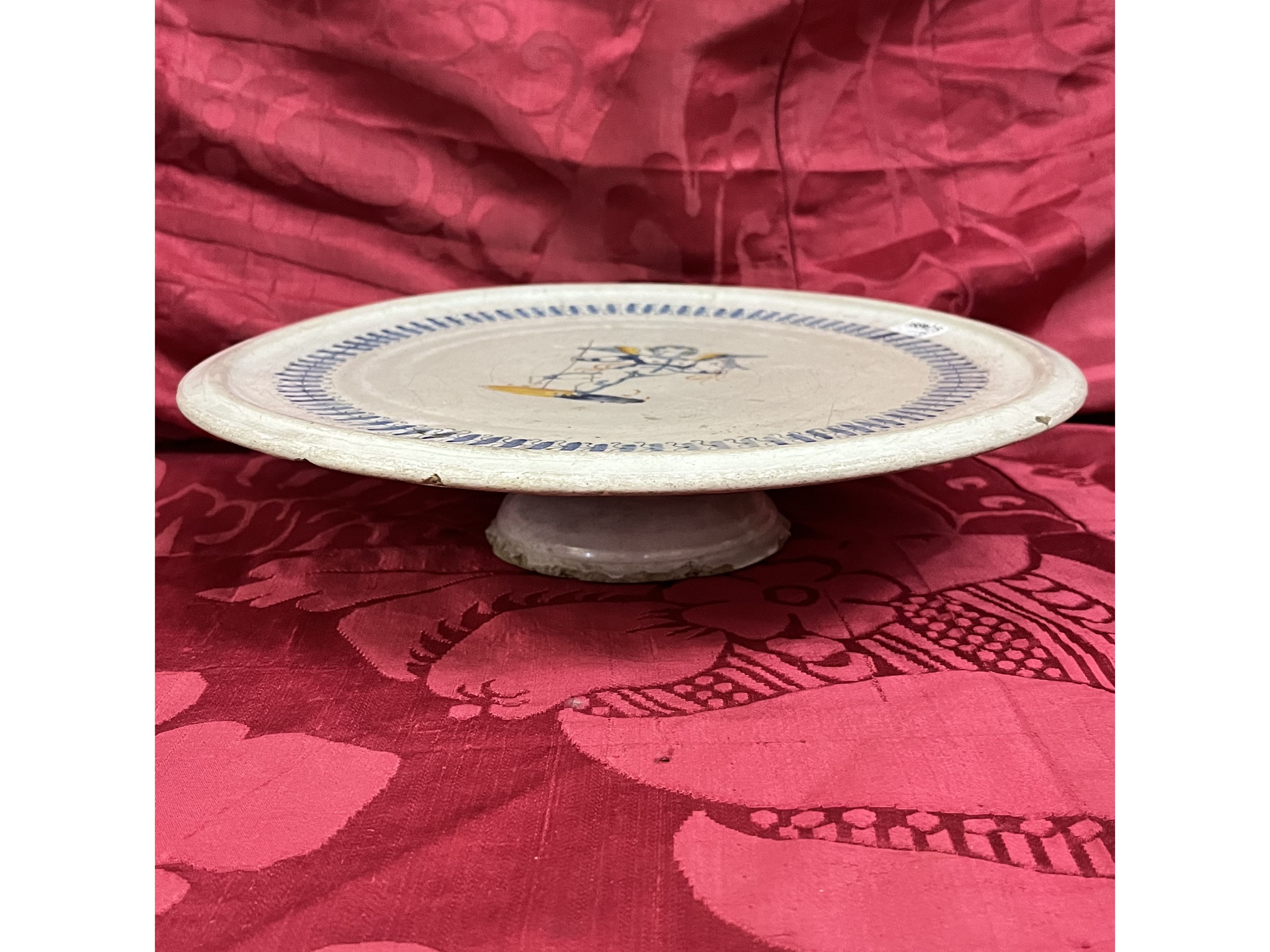 Alzata in Maiolica
