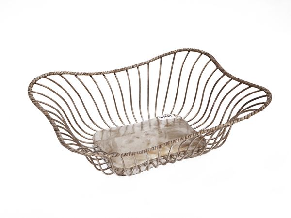 Silver bread basket