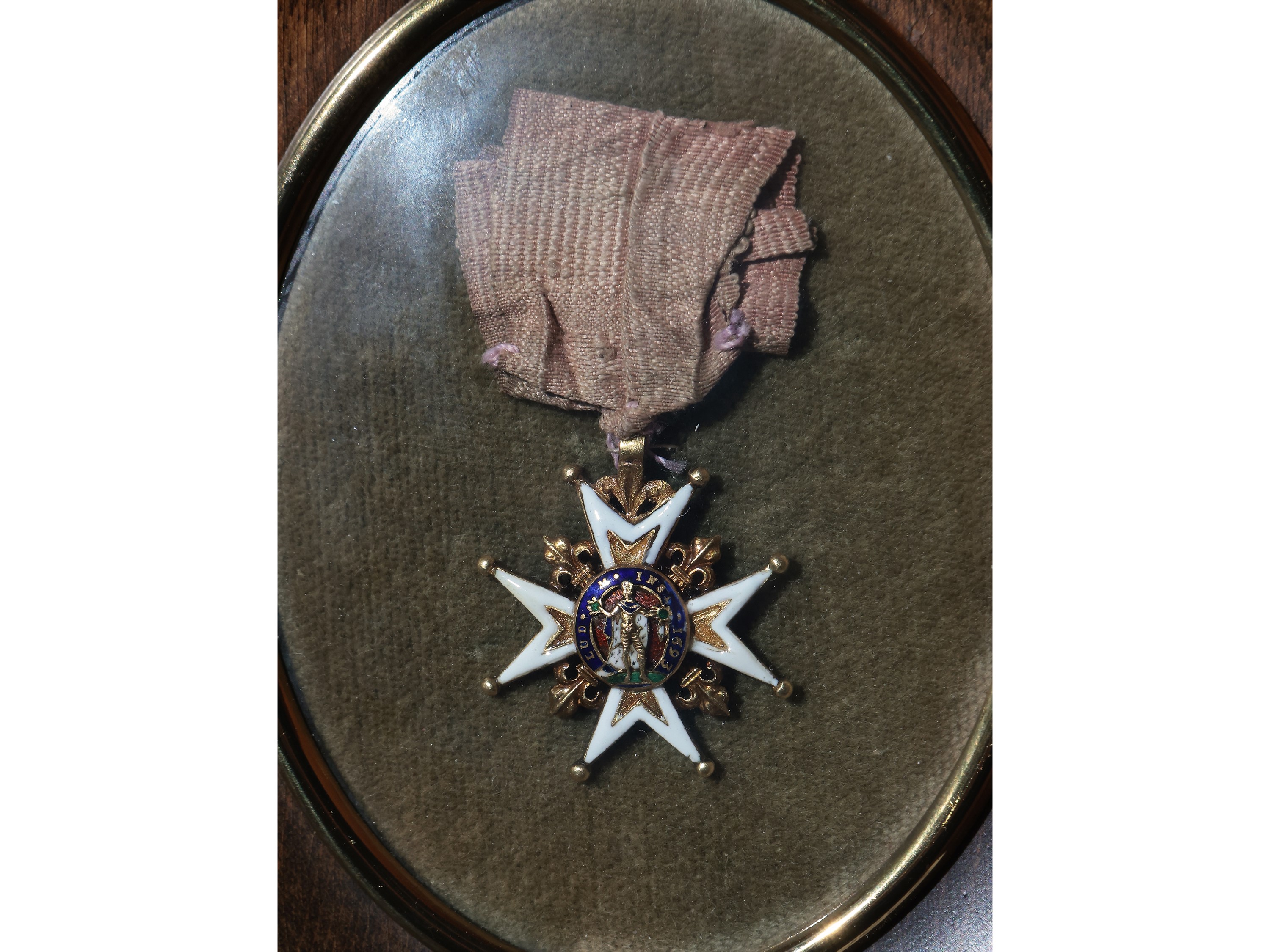 Curiosità Militaria D'epoca