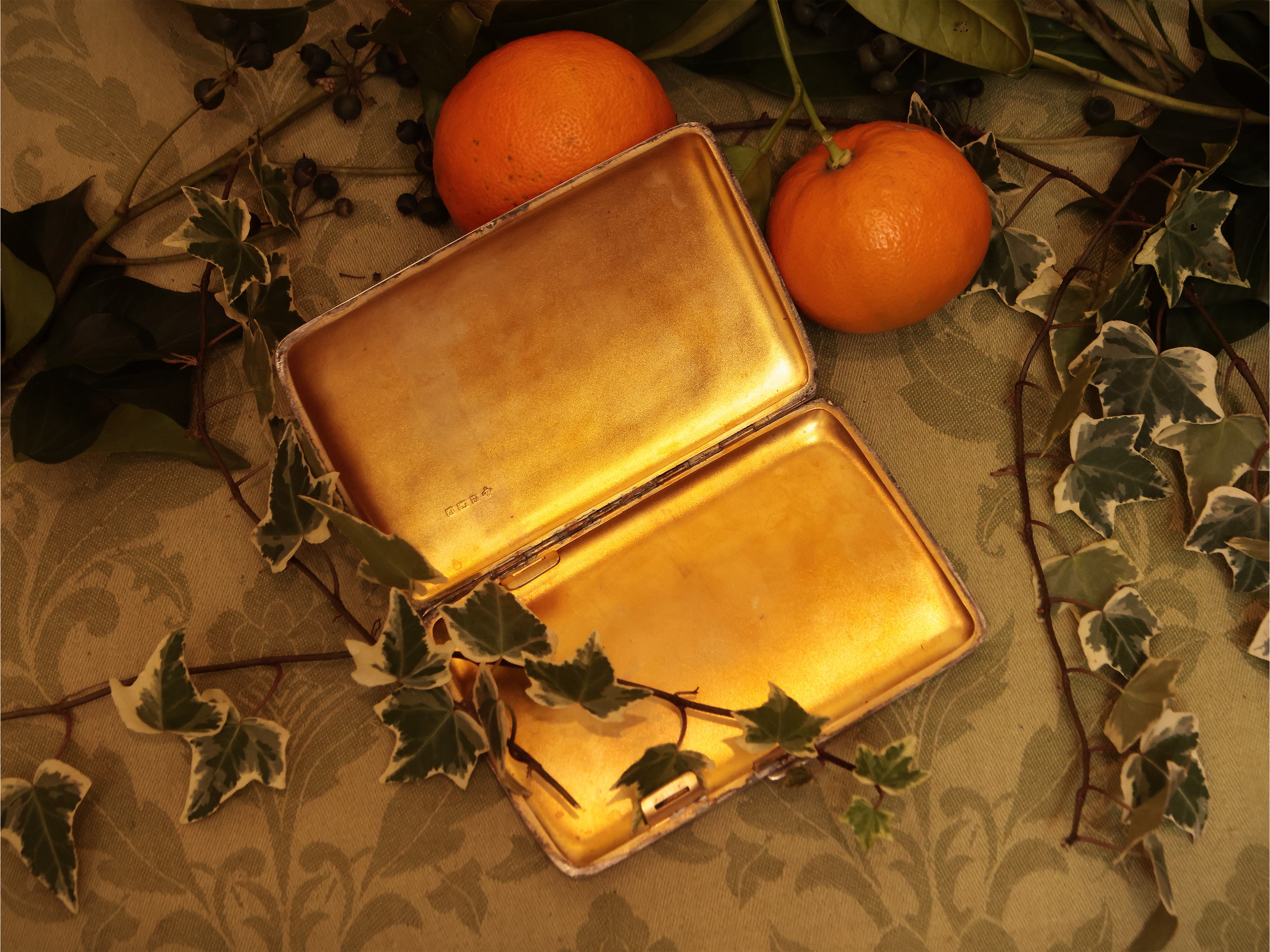 Grande portasigarette in argento