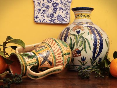 Due Vasi in Terracotta Smaltata