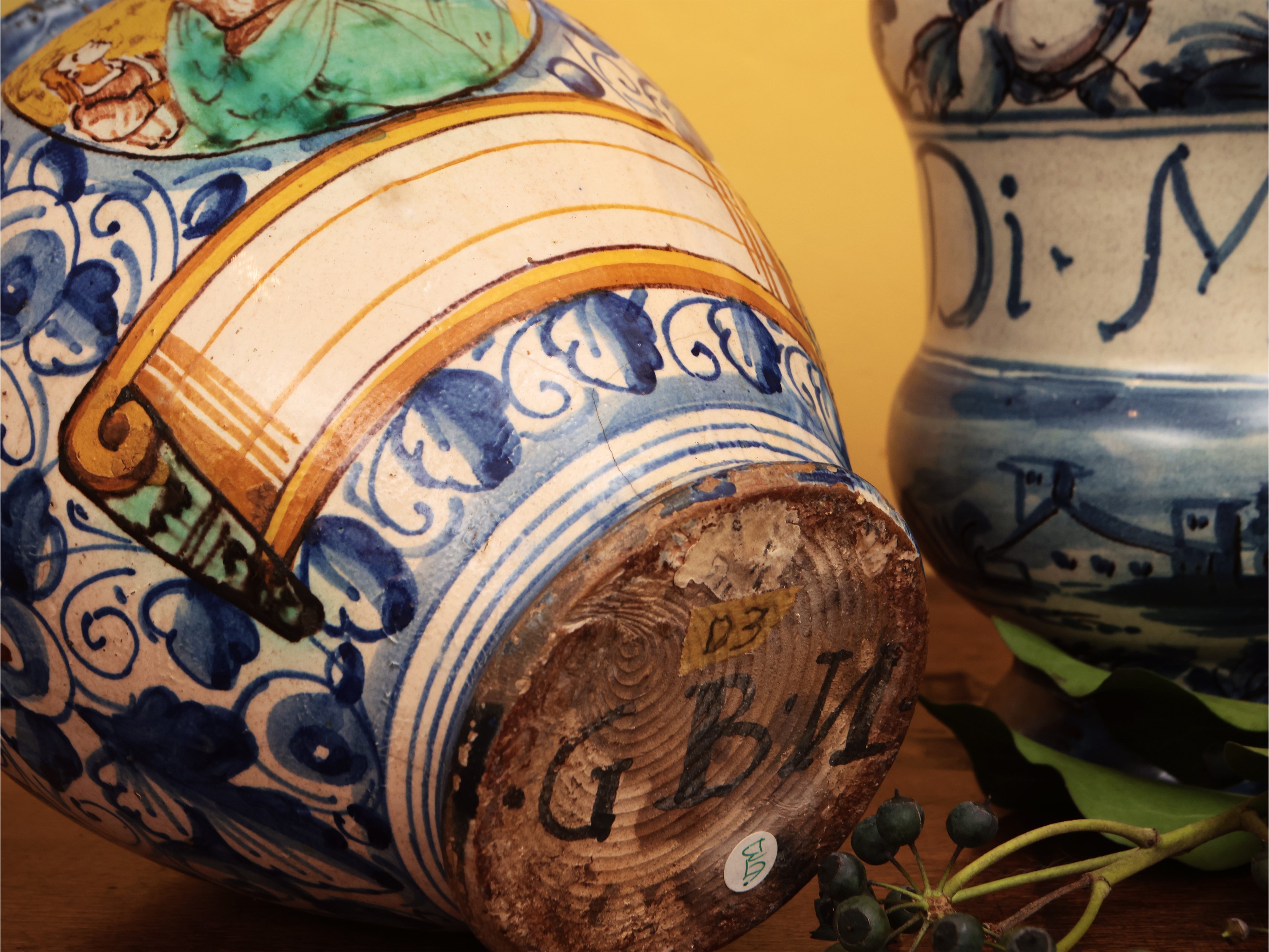 Orcetto in Maiolica