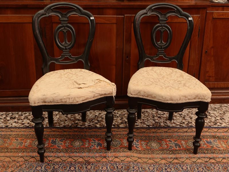 Coppia di Sedie in Legno Ebanizzato