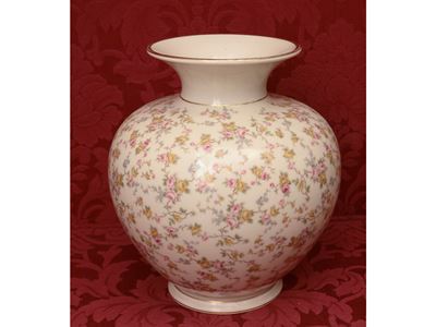 Vaso in Porcellana Color Avorio