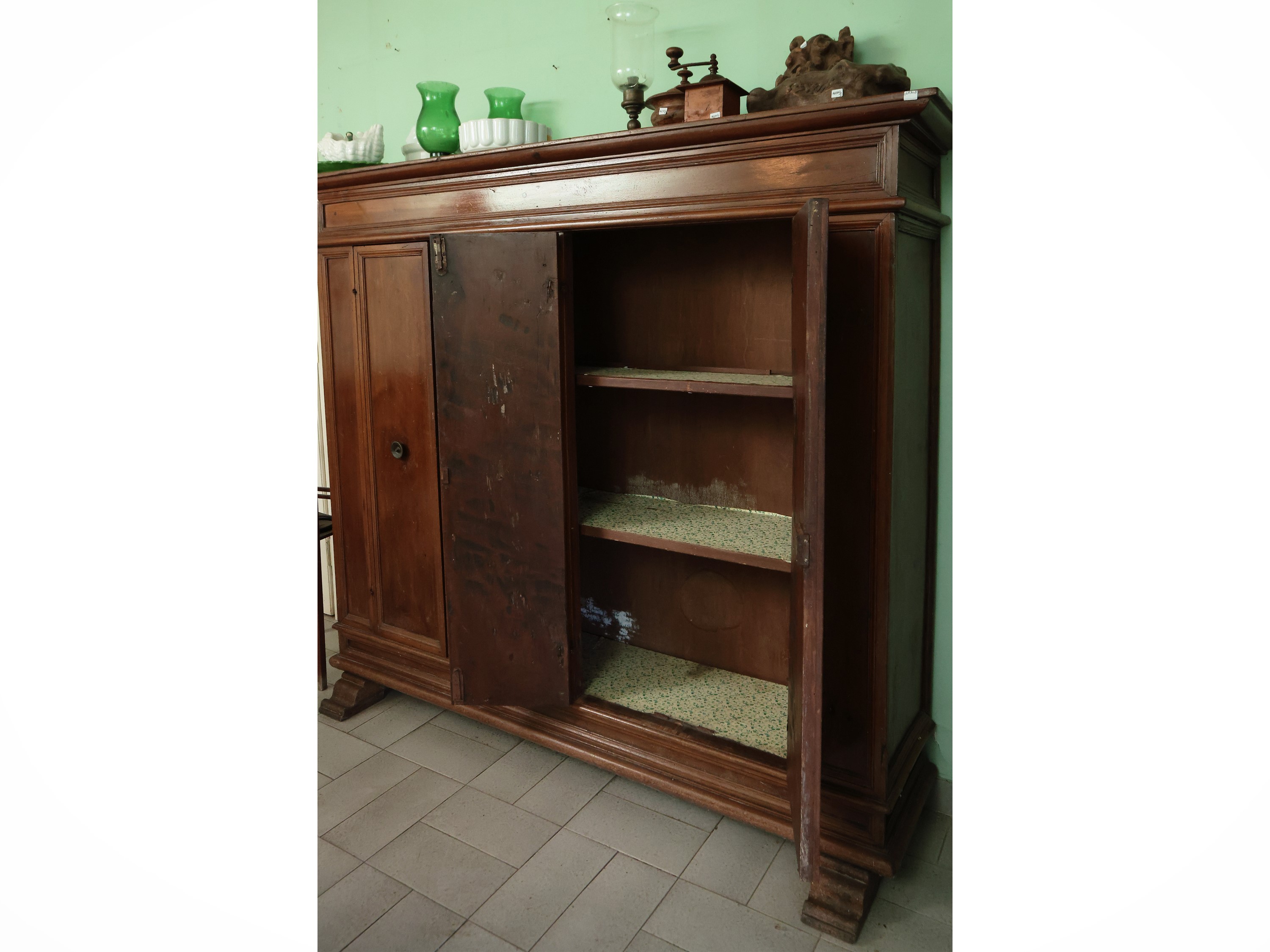Credenza in Noce