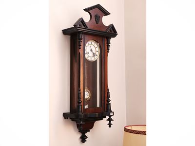 Orologio a Pendolo a Muro