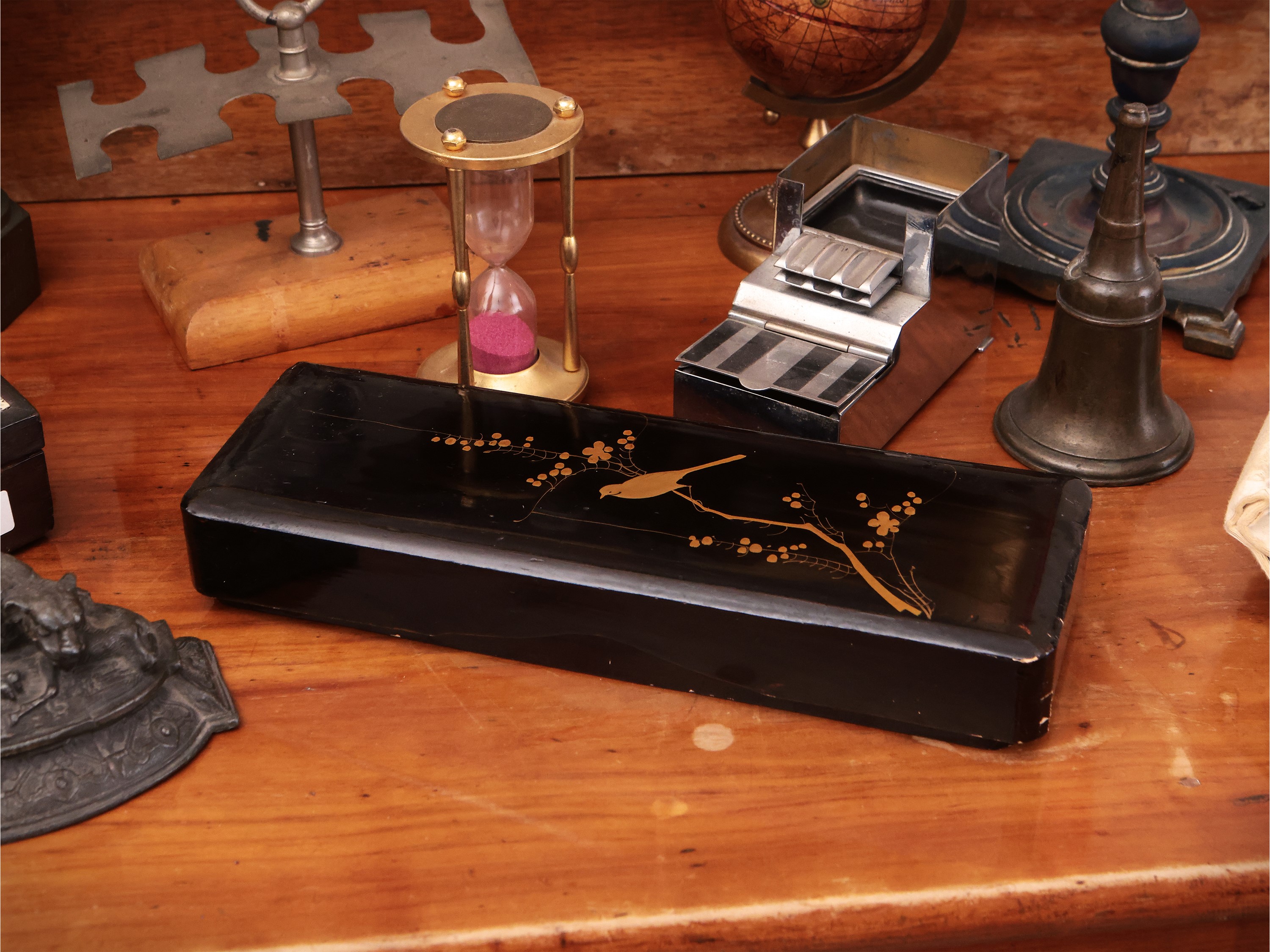 Lotto di curiosità d'epoca da scrivania