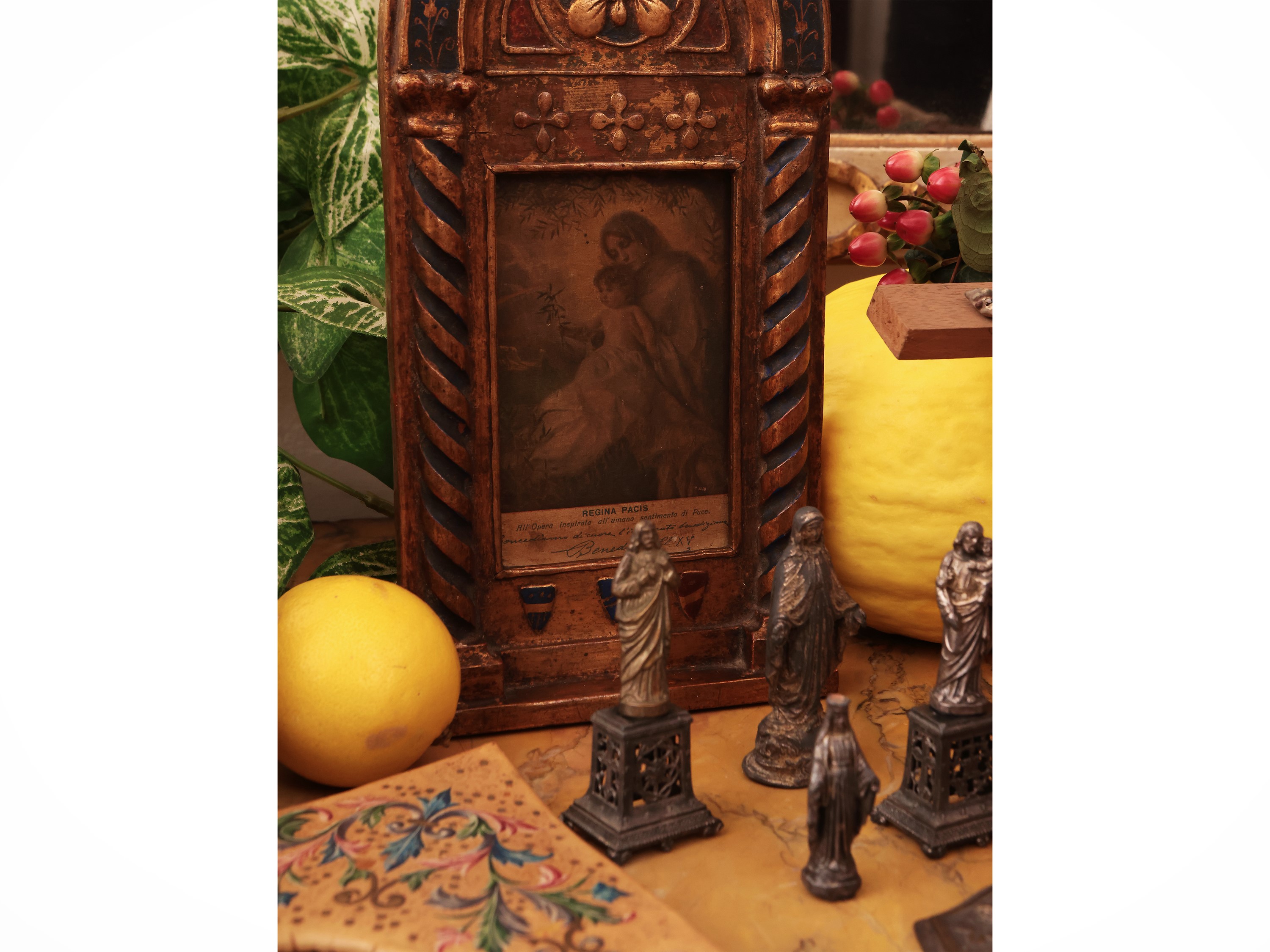 Lotto di oggetti devozionali