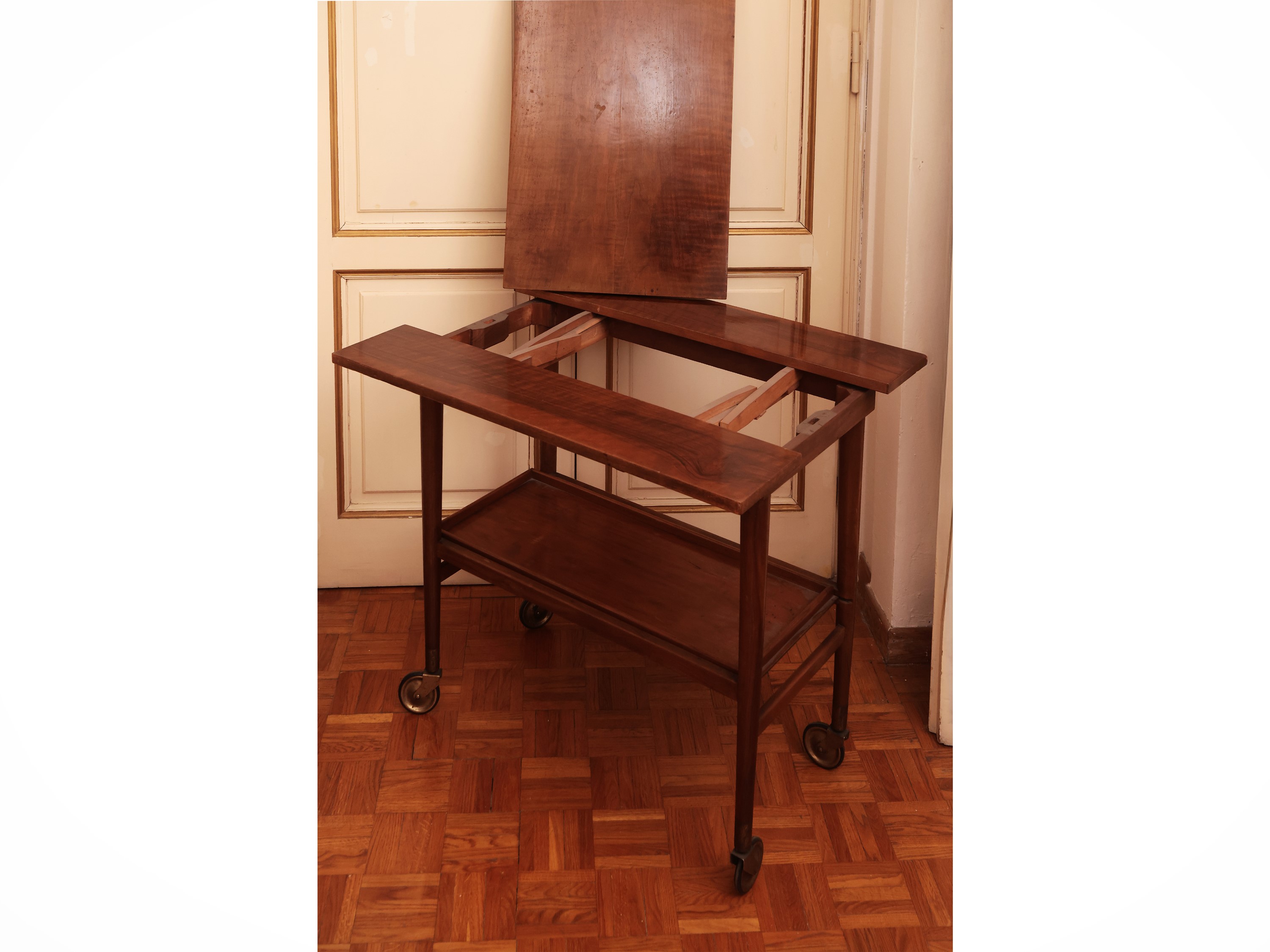 Carrello di Servizio in Noce