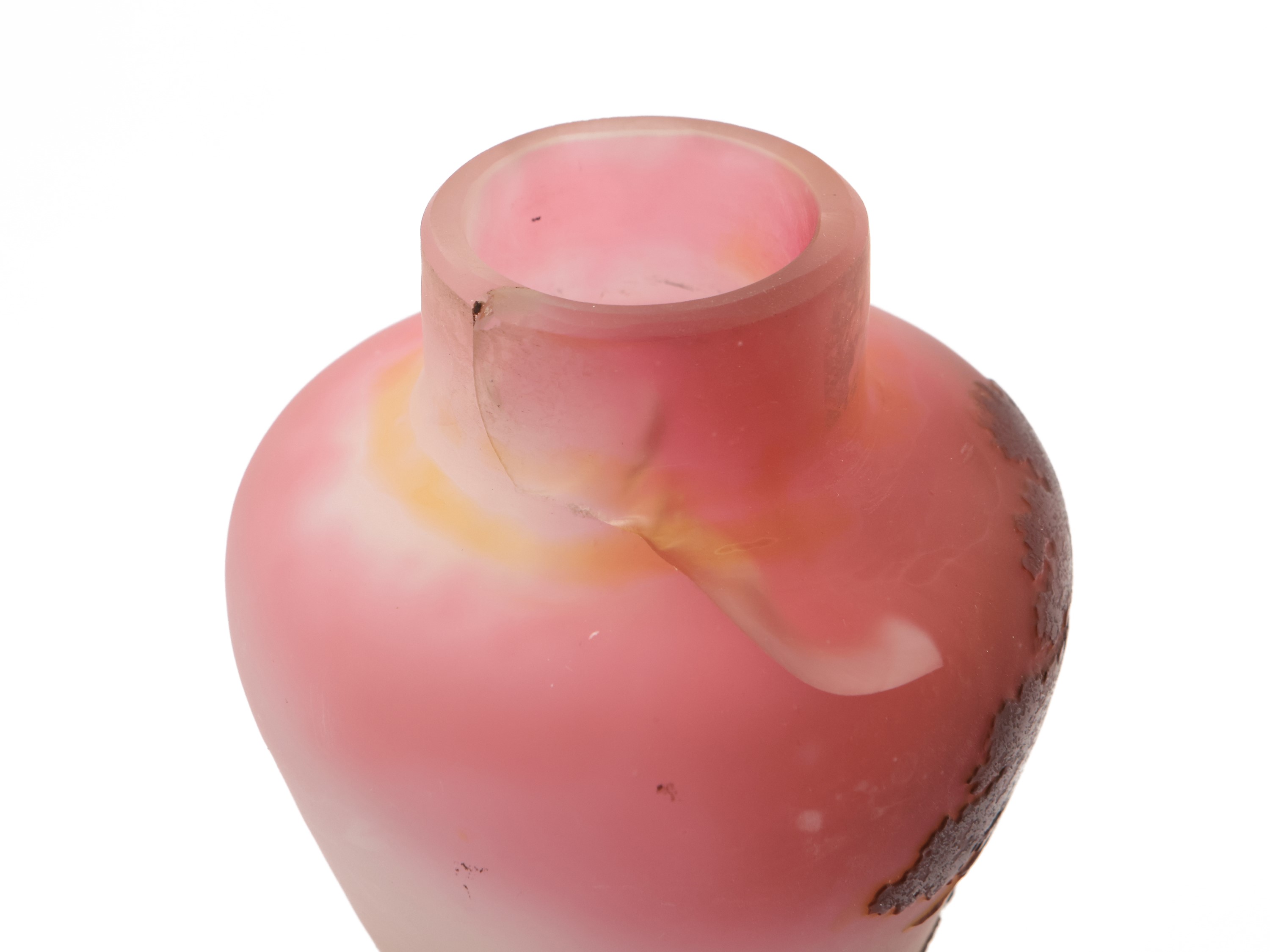 Piccolo vaso in vetro doppio a cammeo