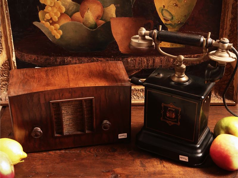 Due accessori d'epoca