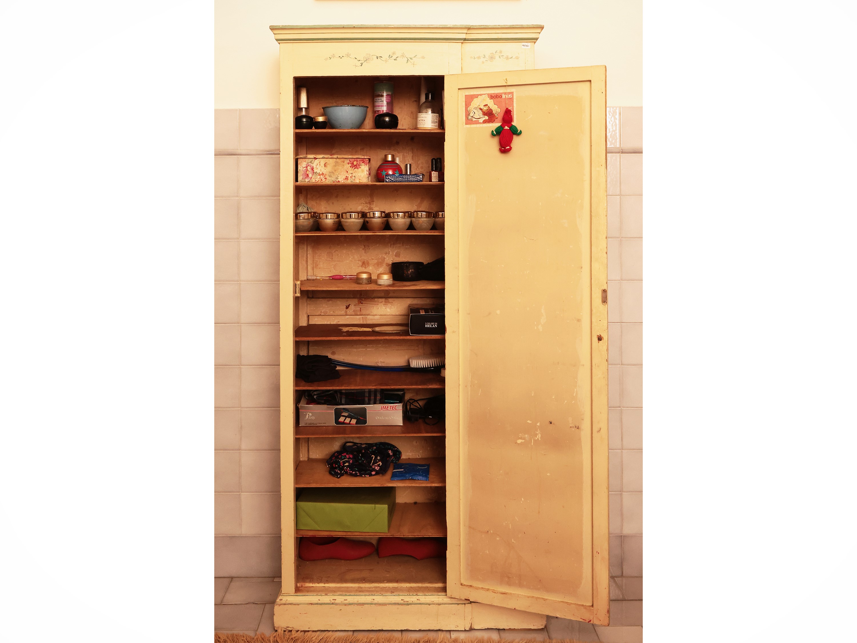 Mobiletto in Legno Laccato Bianco