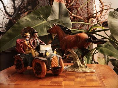 Due Gruppi in Ceramica Policroma
