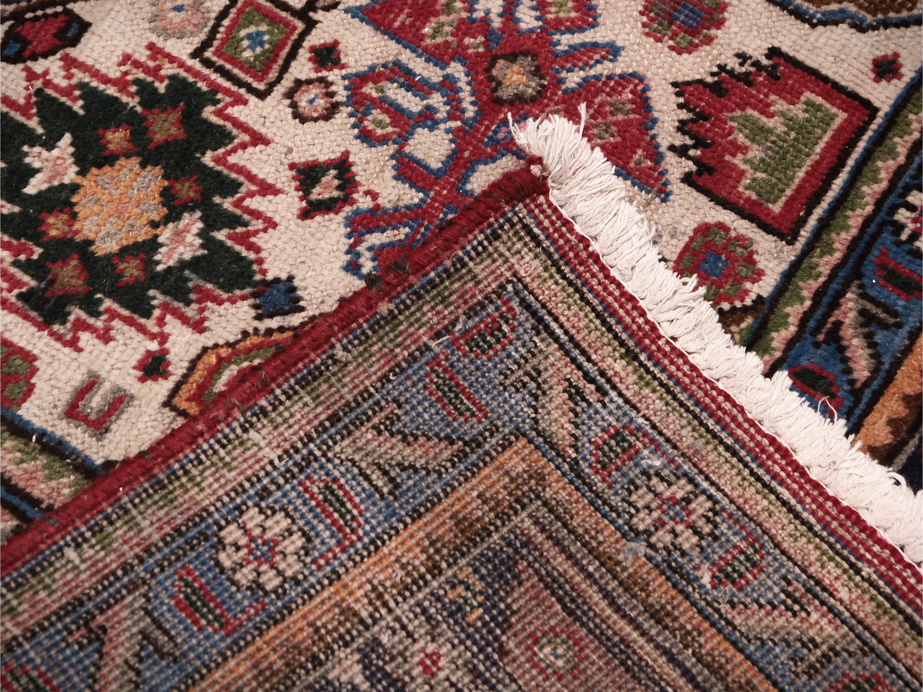 Tappeto Persiano Tabriz Disegno Heriz di Vecchia Manifattura