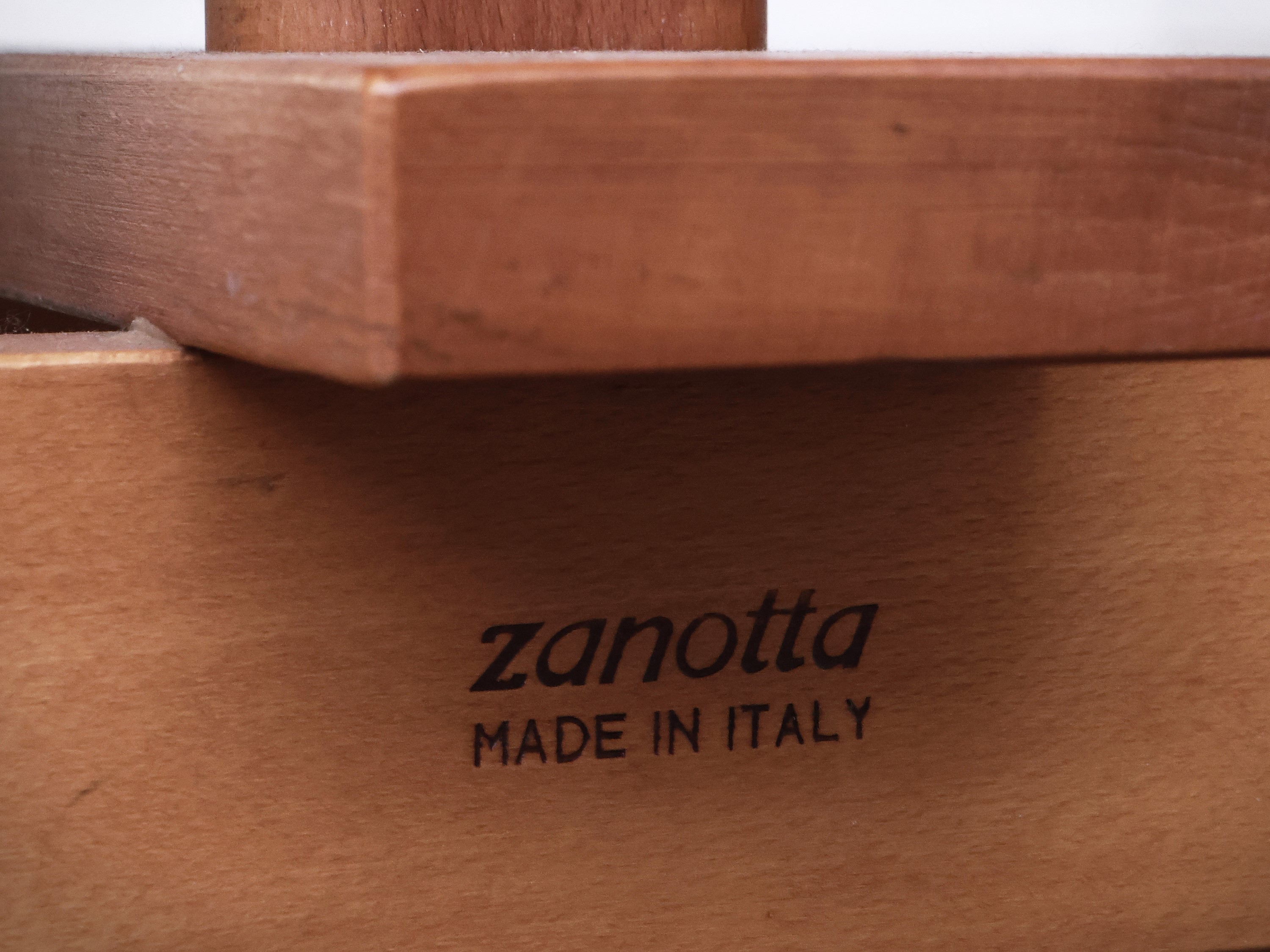 Tavolo Leonardo, Achille & Piergiacomo Catiglioni per Zanotta