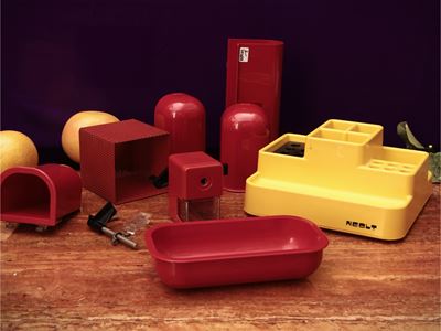 Accessori da Scrivania in Plastica Rossa e Gialla