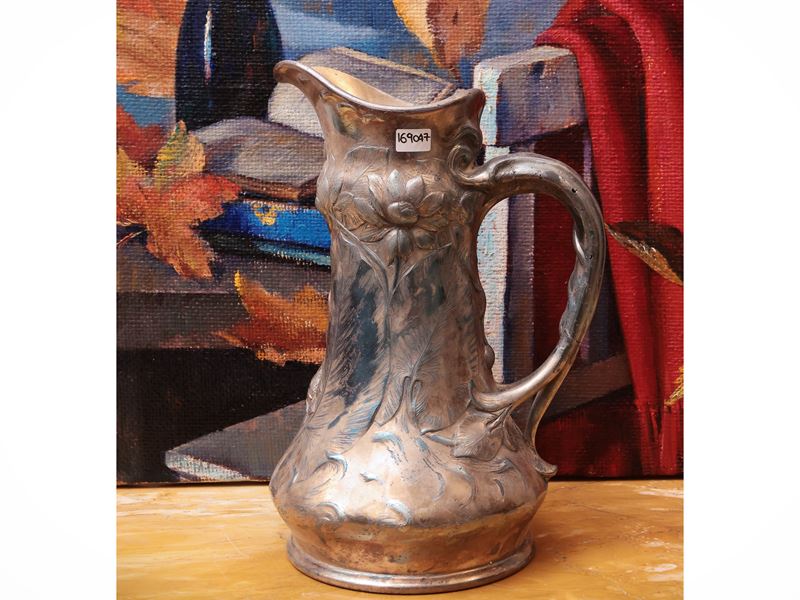 Grande Versatoio in Metallo Argentato di Gusto Art Noveau