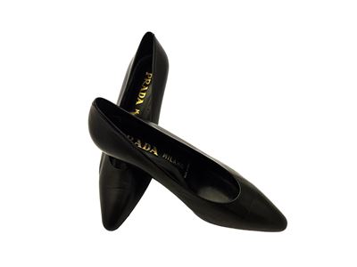 Prada - Decolleté in Capretto Nero
