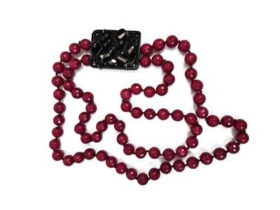Collana a Due Fili Bordeaux con Importante Fermezza