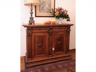Credenza in Noce