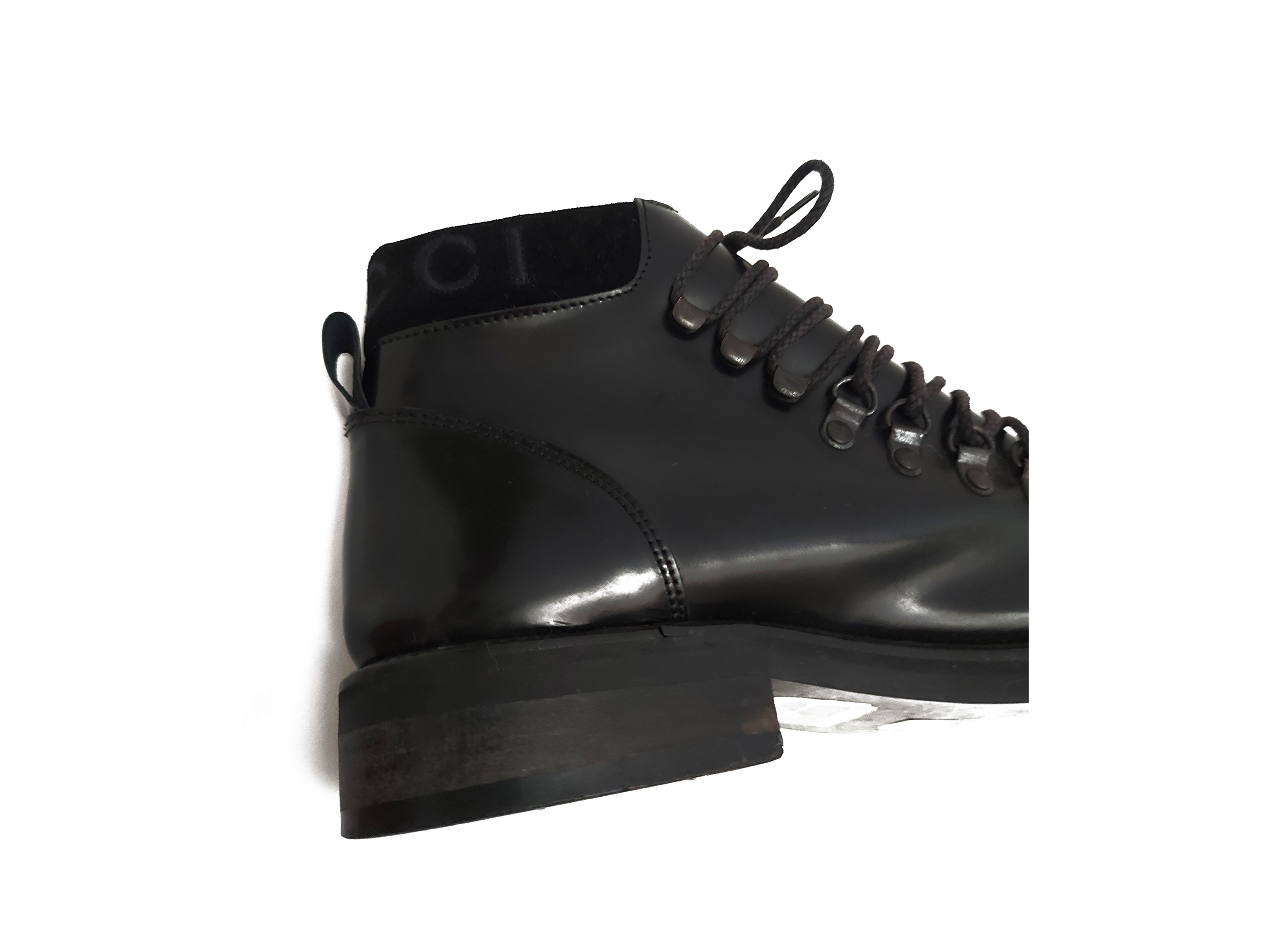 Gucci - Scarponcini Stringati in Vitello Spazzolato Nero