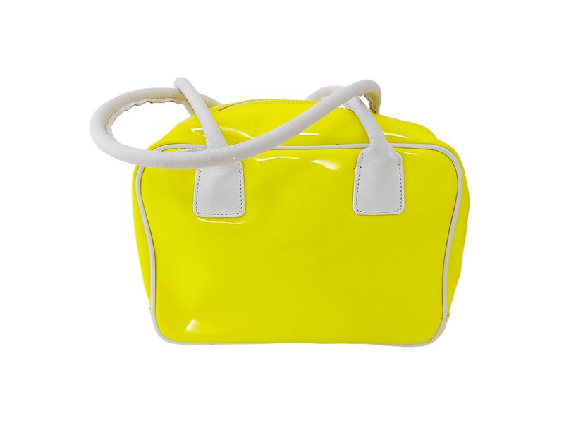 Mauro Volponi - Borsa a spalla in vernice giallo fluo