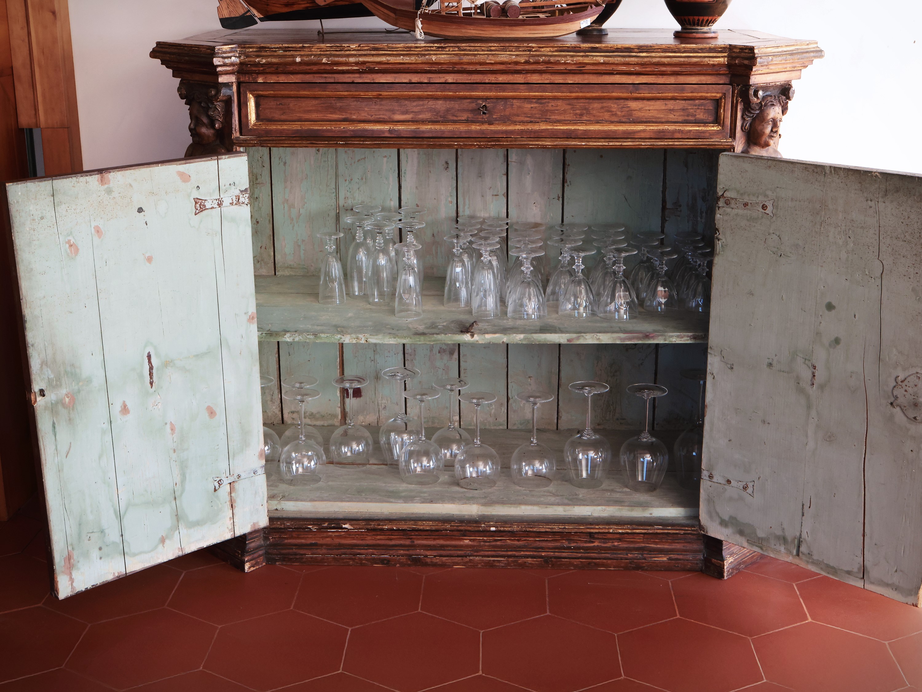 Credenza in Legno Tenero