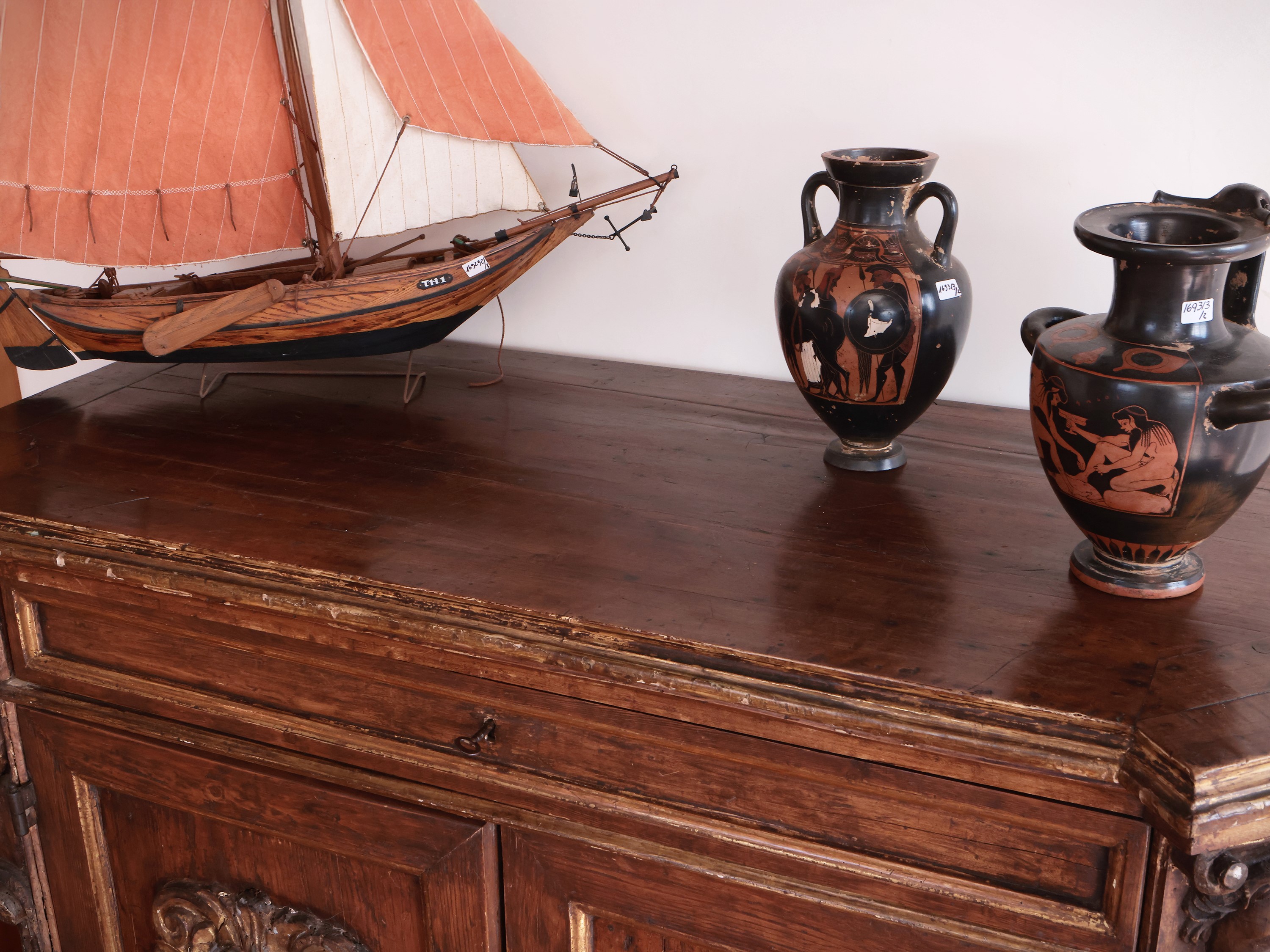 Credenza in Legno Tenero