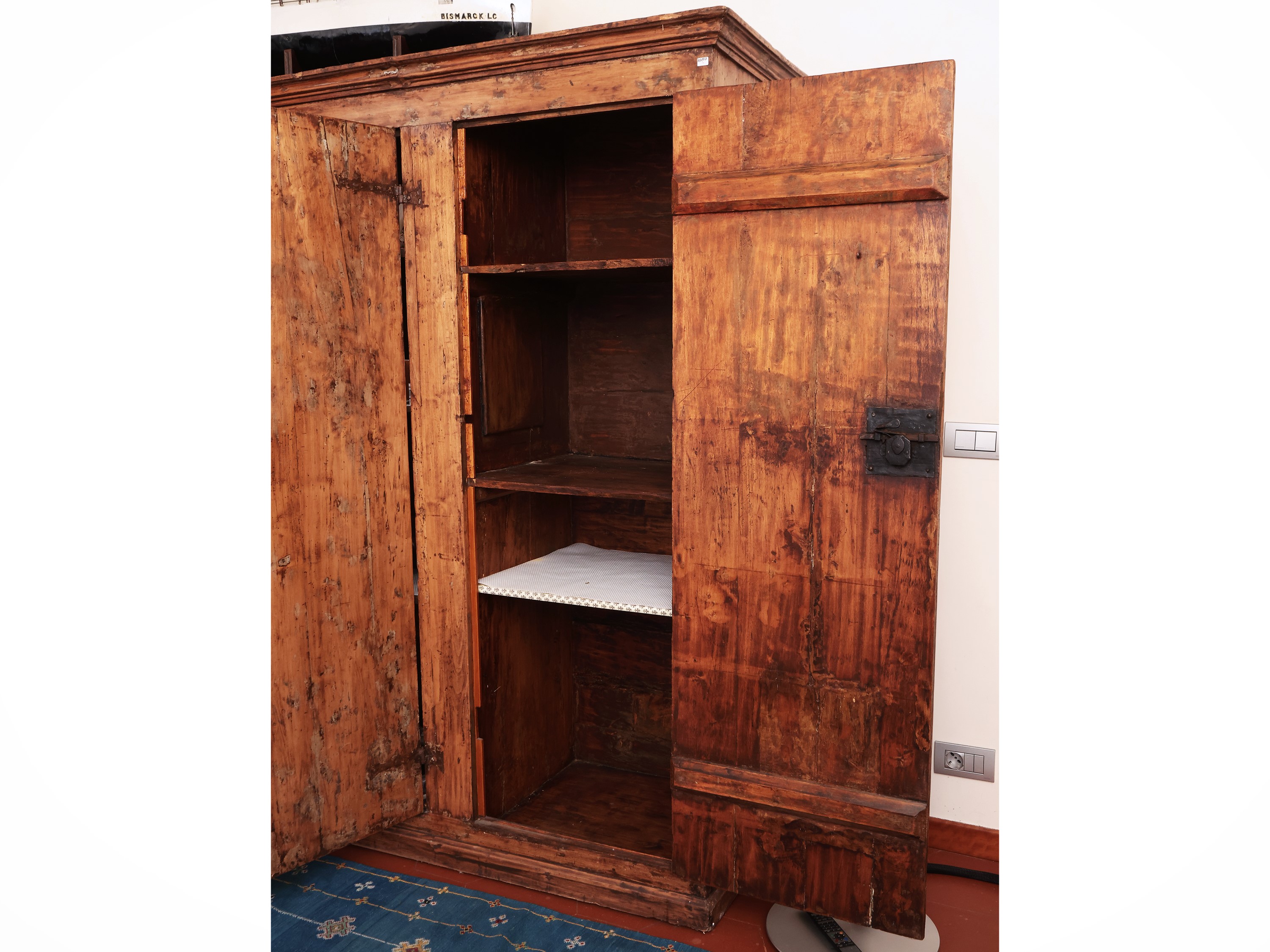 Armadio Rustico in Legno Tenero