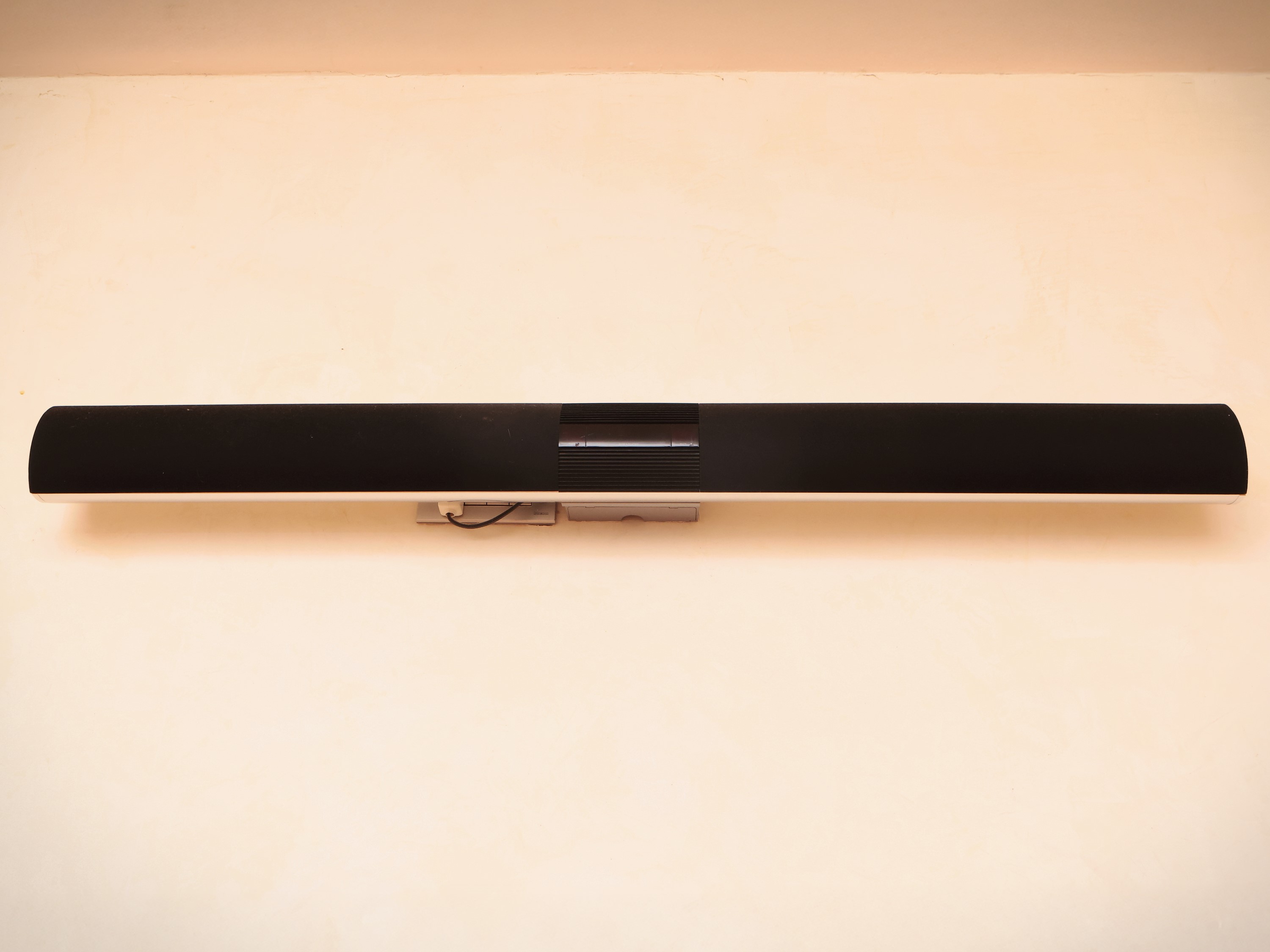 Beosound 9000, David Lewis per Bang & Olufsen