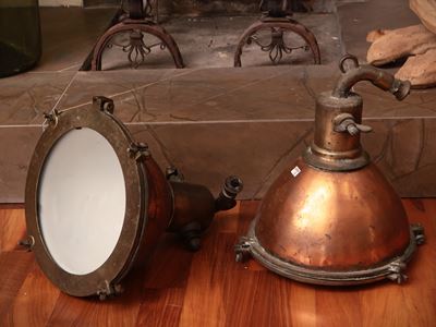 Coppia di Antiche Lampare in Rame