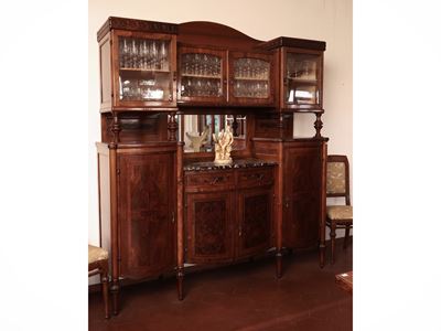 Credenza a Due Corpi Impiallacciata in Noce e Piuma di Noce di Gusto Art Nouveau