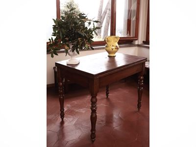 Tavolo da Pranzo Allungabile in Noce